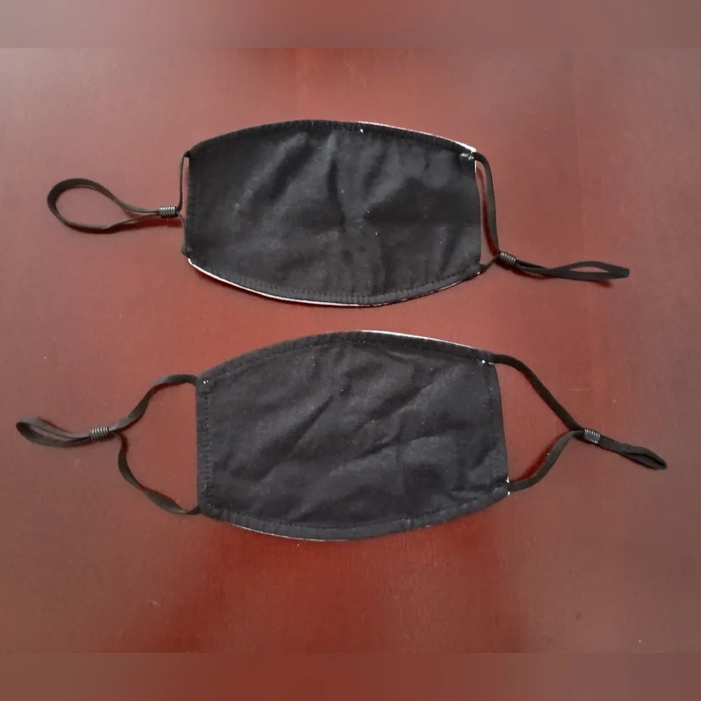 3/$10 🌟 Set Of 2 NEW Red and Gray Face Masks with Hashtag RP Strong Design